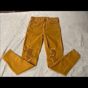 Women’s Mustard Yellow American Eagle Jeans Size 4 Short High Rise